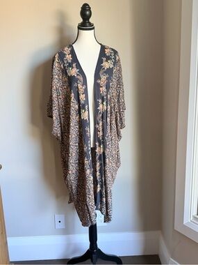 Angie Navy Floral Duster with Peach Accents